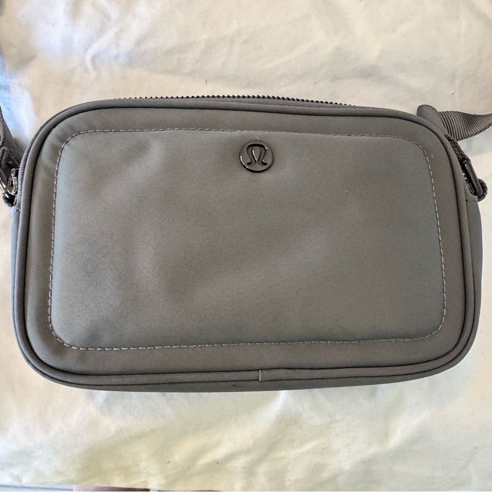 Lululemon Crossbody Camera Bag Logo